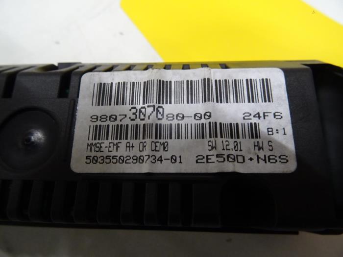 Display Interieur van een Citroen Berlingo 2016