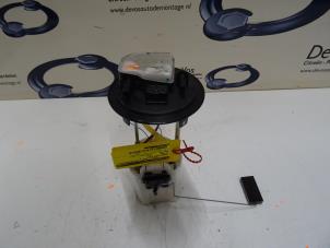 Gebruikte Brandstofpomp Elektrisch Citroen Berlingo Prijs € 70,00 Margeregeling aangeboden door De Vos Onderdelen