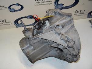 Gebruikte Versnellingsbak Citroen Berlingo Prijs € 900,00 Margeregeling aangeboden door De Vos Onderdelen