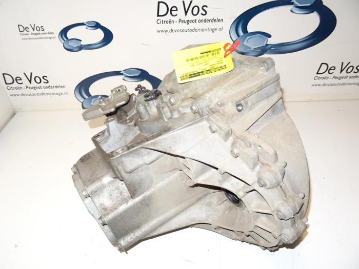 Gebruikte Versnellingsbak Peugeot 308 Prijs € 750,00 Margeregeling aangeboden door De Vos Onderdelen