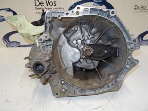 Gebruikte Versnellingsbak Peugeot 2008 Prijs € 650,00 Margeregeling aangeboden door De Vos Onderdelen
