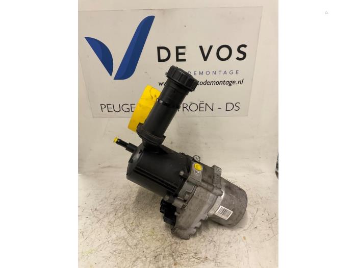 Gebruikte Servopomp Citroen DS4 Prijs € 250,00 Margeregeling aangeboden door De Vos Onderdelen