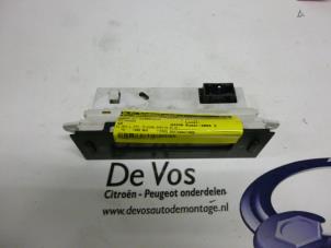 Gebruikte Display Interieur Citroen C2 (JM) 1.4 HDI Prijs € 45,00 Margeregeling aangeboden door De Vos Onderdelen