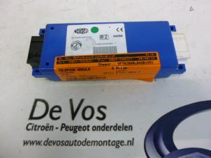 Gebruikte Telefoon Module Citroen Nemo Combi (AJ) 1.4 HDi 70 Prijs € 100,00 Margeregeling aangeboden door De Vos Autodemontagebedrijf