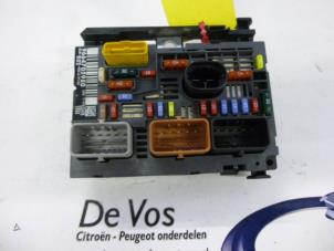 Gebruikte Zekeringkast Peugeot 407 Prijs € 115,00 Margeregeling aangeboden door De Vos Autodemontagebedrijf