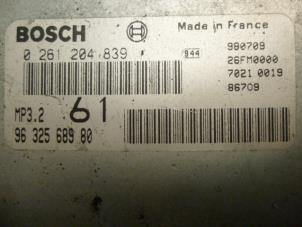 Gebruikte Computer Motormanagement Peugeot 406 Prijs € 200,00 Margeregeling aangeboden door De Vos Onderdelen