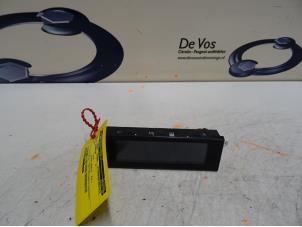 Gebruikte Display Interieur Citroen DS3 Prijs € 80,00 Margeregeling aangeboden door De Vos Onderdelen