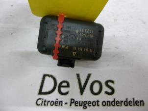 Gebruikte Regensensor Citroen C6 (TD) 2.7 HDiF V6 24V Prijs € 70,00 Margeregeling aangeboden door De Vos Autodemontagebedrijf