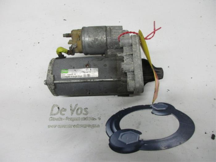 Gebruikte Startmotor Peugeot 207/207+ (WA/WC/WM) 1.6 HDi 16V Prijs € 55,00 Margeregeling aangeboden door De Vos Onderdelen