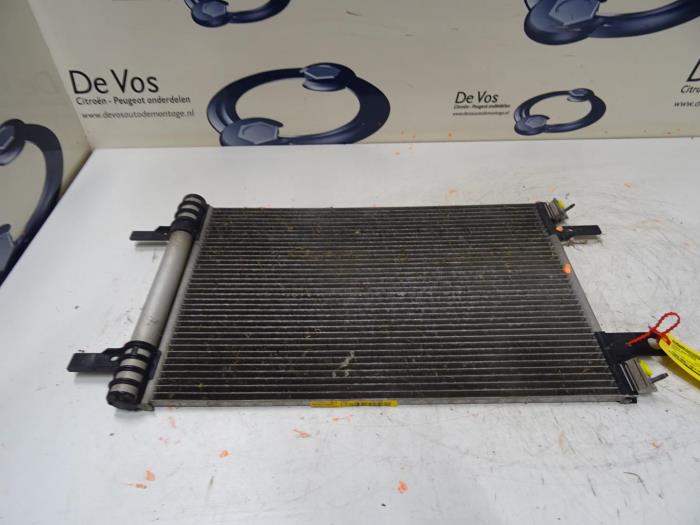 Gebruikte Airco Radiateur Peugeot 308 Prijs € 100,00 Margeregeling aangeboden door De Vos Onderdelen