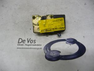 Gebruikte Portierslot Mechaniek 4Deurs rechts-voor Citroen Xantia Prijs € 35,00 Margeregeling aangeboden door De Vos Autodemontagebedrijf