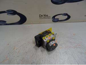 Gebruikte ABS Pomp Citroen C4 Picasso Prijs € 250,00 Margeregeling aangeboden door De Vos Onderdelen