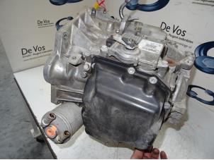 Gebruikte Automaatbak Peugeot 407 SW (6E) 3.0 V6 24V VVT Prijs € 550,00 Margeregeling aangeboden door De Vos Autodemontagebedrijf