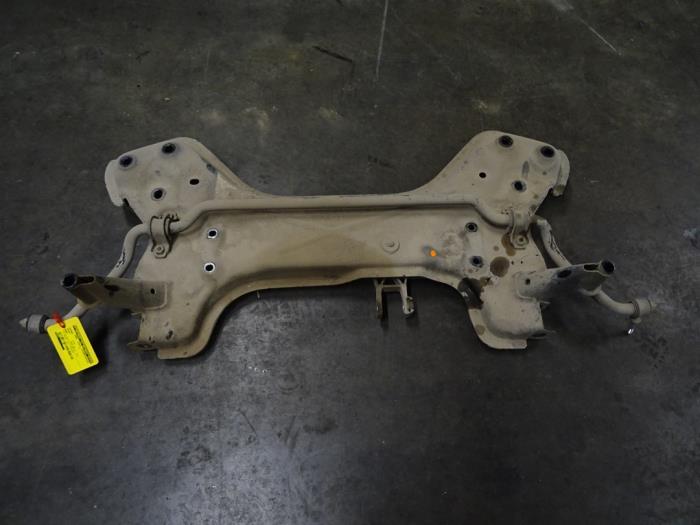 Gebruikte Subframe Peugeot Boxer Prijs € 250,00 Margeregeling aangeboden door De Vos Onderdelen