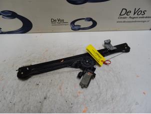 Gebruikte Ruitmechaniek 4Deurs links-voor Peugeot Boxer Prijs € 90,00 Margeregeling aangeboden door De Vos Onderdelen