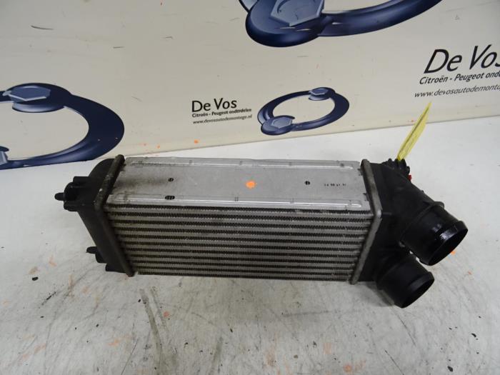 Gebruikte Intercooler Peugeot RCZ Prijs € 100,00 Margeregeling aangeboden door De Vos Onderdelen