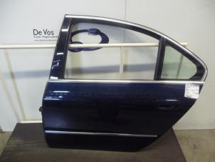 Gebruikte Portier 4Deurs links-achter Peugeot 607 (9D/U) 2.0 HDiF 16V Prijs € 160,00 Margeregeling aangeboden door De Vos Autodemontagebedrijf