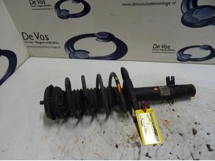 Gebruikte Mac Phersonpoot links-voor Citroen C3 Prijs € 70,00 Margeregeling aangeboden door De Vos Onderdelen