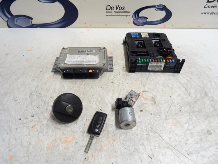 Gebruikte Computer Motormanagement Peugeot 307 Prijs € 250,00 Margeregeling aangeboden door De Vos Onderdelen