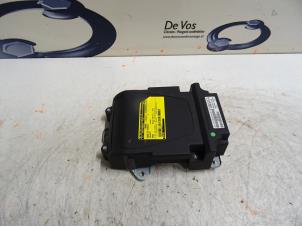 Gebruikte Head-up display Peugeot 5008 Prijs € 250,00 Margeregeling aangeboden door De Vos Onderdelen