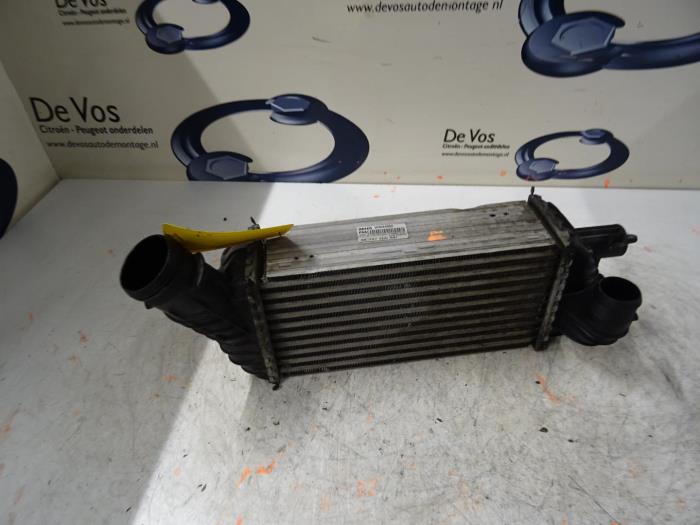 Gebruikte Intercooler Citroen DS5 Prijs € 80,00 Margeregeling aangeboden door De Vos Onderdelen