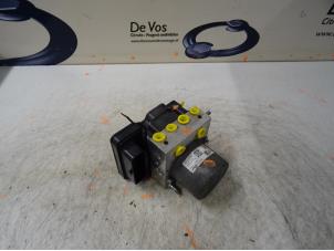 Gebruikte ABS Pomp Citroen C3 Aircross Prijs € 250,00 Margeregeling aangeboden door De Vos Onderdelen