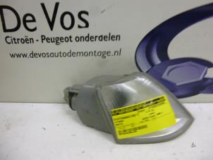 Gebruikte Knipperlicht rechts Citroen Xantia Break (X2) 1.9 TD X,SX Prijs € 15,00 Margeregeling aangeboden door De Vos Autodemontagebedrijf