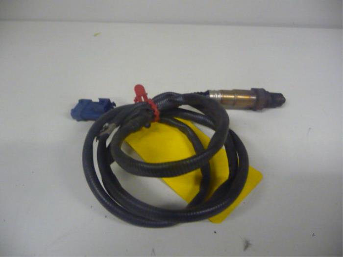 Gebruikte Lambda Sonde Peugeot 607 (9D/U) 2.2 16V Prijs € 45,00 Margeregeling aangeboden door De Vos Onderdelen