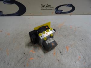 Gebruikte ABS Pomp Citroen C4 Cactus Prijs € 250,00 Margeregeling aangeboden door De Vos Onderdelen