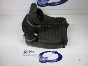 Gebruikte Luchtfilterhuis Citroen C5 I Break (DE) 2.0 HPi 16V Prijs € 25,00 Margeregeling aangeboden door De Vos Onderdelen