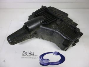 Gebruikte Luchtfilterhuis Citroen C8 (EA/EB) 2.2 HDi 16V Prijs € 45,00 Margeregeling aangeboden door De Vos Onderdelen