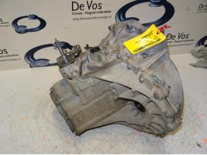 Gebruikte Versnellingsbak Peugeot 5008 Prijs € 650,00 Margeregeling aangeboden door De Vos Autodemontagebedrijf