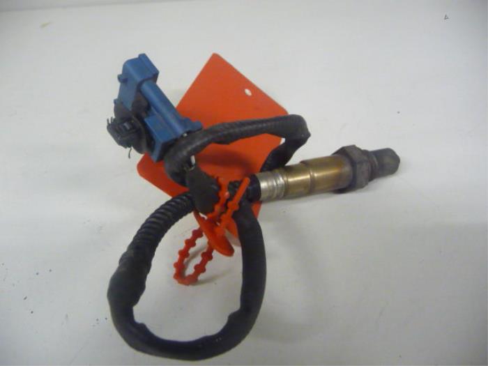 Gebruikte Lambda Sonde Peugeot 407 (6D) 3.0 V6 24V VVT Prijs € 45,00 Margeregeling aangeboden door De Vos Onderdelen
