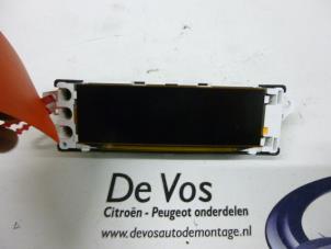 Gebruikte Display Interieur Citroen C3 Picasso Prijs € 55,00 Margeregeling aangeboden door De Vos Onderdelen