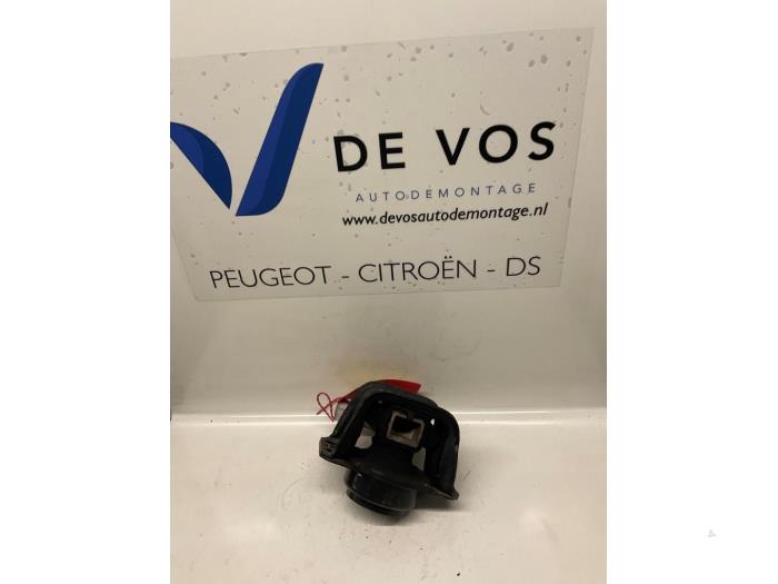 Gebruikte Motorrubber Peugeot 308 Prijs € 55,00 Margeregeling aangeboden door De Vos Onderdelen