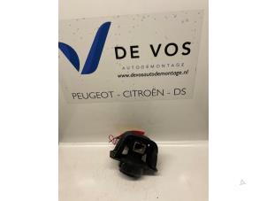 Gebruikte Motorsteun Peugeot 308 Prijs € 55,00 Margeregeling aangeboden door De Vos Onderdelen