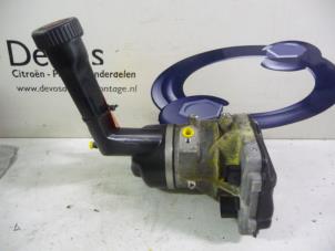 Gebruikte Servopomp Peugeot 308 Prijs € 150,00 Margeregeling aangeboden door De Vos Onderdelen