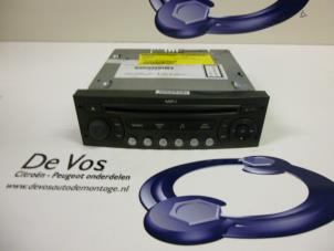 Gebruikte Radio CD Speler Citroen C8 (EA/EB) 2.0 HDi 16V Prijs € 50,00 Margeregeling aangeboden door De Vos Autodemontagebedrijf