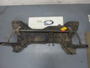 Gebruikte Subframe Peugeot Boxer (230L) 2.5D 270C 12V Prijs € 160,00 Margeregeling aangeboden door De Vos Onderdelen
