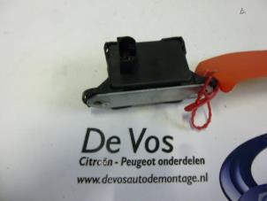 Gebruikte Sensor Stabilisatie Regel Peugeot 207 Prijs € 100,00 Margeregeling aangeboden door De Vos Autodemontagebedrijf