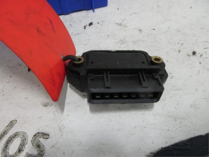 Ontstekingsmodule van een Citroën XM (Y4) 2.0 Turbo 1997