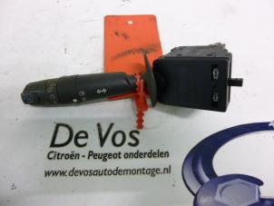 Gebruikte Stuurkolomschakelaar Citroen Evasion 1.9 Turbo D X,SX Prijs € 35,00 Margeregeling aangeboden door De Vos Autodemontagebedrijf