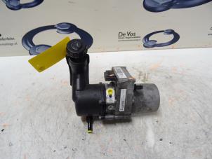 Gebruikte Pomp Servo Peugeot 508 Prijs € 250,00 Margeregeling aangeboden door De Vos Onderdelen