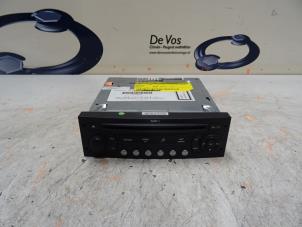 Gebruikte Radio CD Speler Citroen C5 III Tourer (RW) 2.0 16V Prijs € 50,00 Margeregeling aangeboden door De Vos Onderdelen