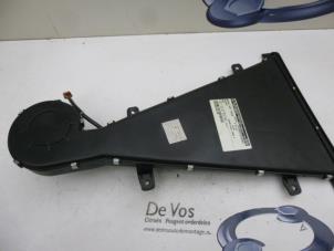 Gebruikte Chaufage Ventilatiemotor Peugeot 306 (7D) 1.6 Prijs € 45,00 Margeregeling aangeboden door De Vos Onderdelen