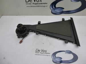 Gebruikte Chaufage Ventilatiemotor Peugeot 306 (7D) 1.6 Prijs € 45,00 Margeregeling aangeboden door De Vos Onderdelen