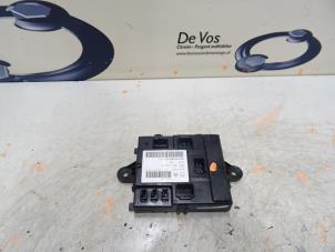 Gebruikte Computer Diversen Peugeot 5008 Prijs € 70,00 Margeregeling aangeboden door De Vos Onderdelen