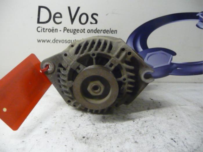 Gebruikte Dynamo Peugeot Boxer (230L) 1.9D 270C Prijs € 70,00 Margeregeling aangeboden door De Vos Onderdelen