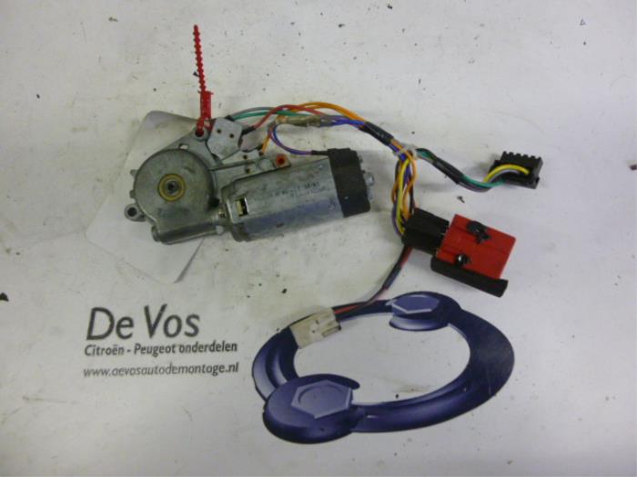 Schuifdak Motor Citroen ZX 1.6i Avantage,Aura - 665115 WEBASTO