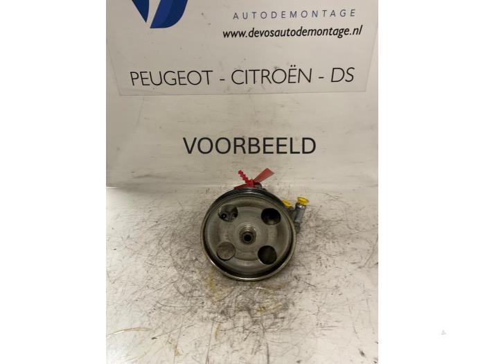 Gebruikte Stuurpomp Citroen Jumpy (BS/BT/BY/BZ) 2.0 HDi 90 Prijs € 115,00 Margeregeling aangeboden door De Vos Onderdelen